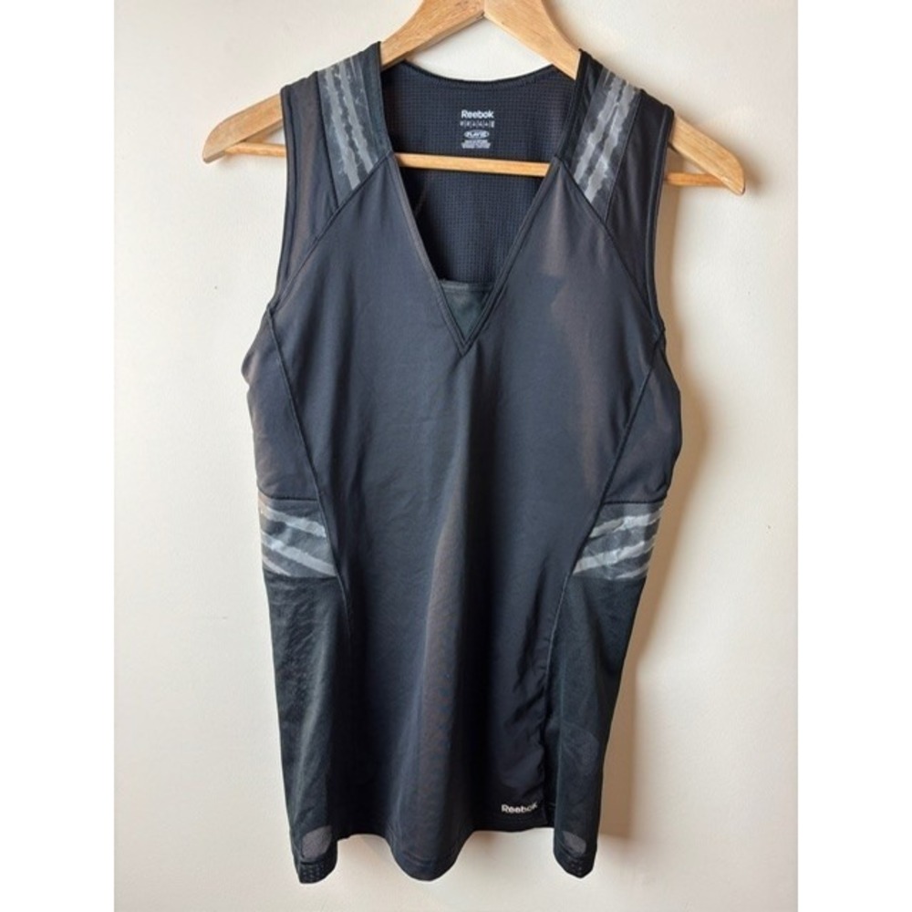 Womens XL Reebok Play Dry Athletic Vest Tank Top Black V-Neck Sleeveless Mesh‎